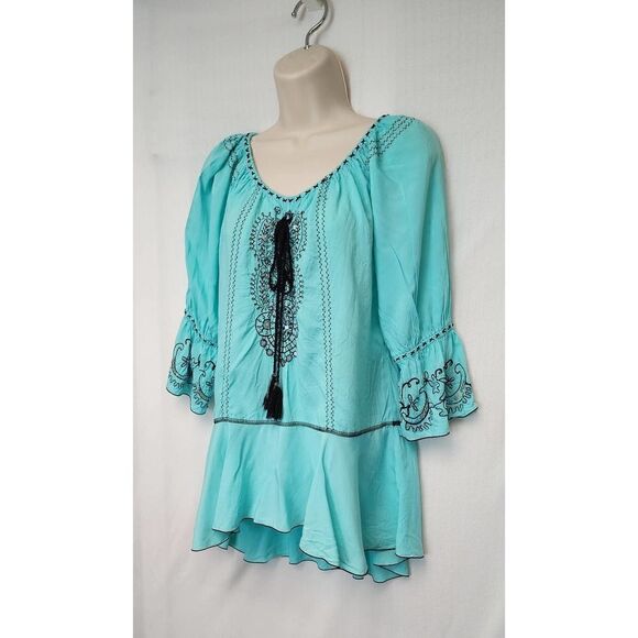 Woman's Tunic Top Blouse Aqua Blue Krista Lee Tranquil Embroidery Beaded Hi-Lo - Picture 6 of 11